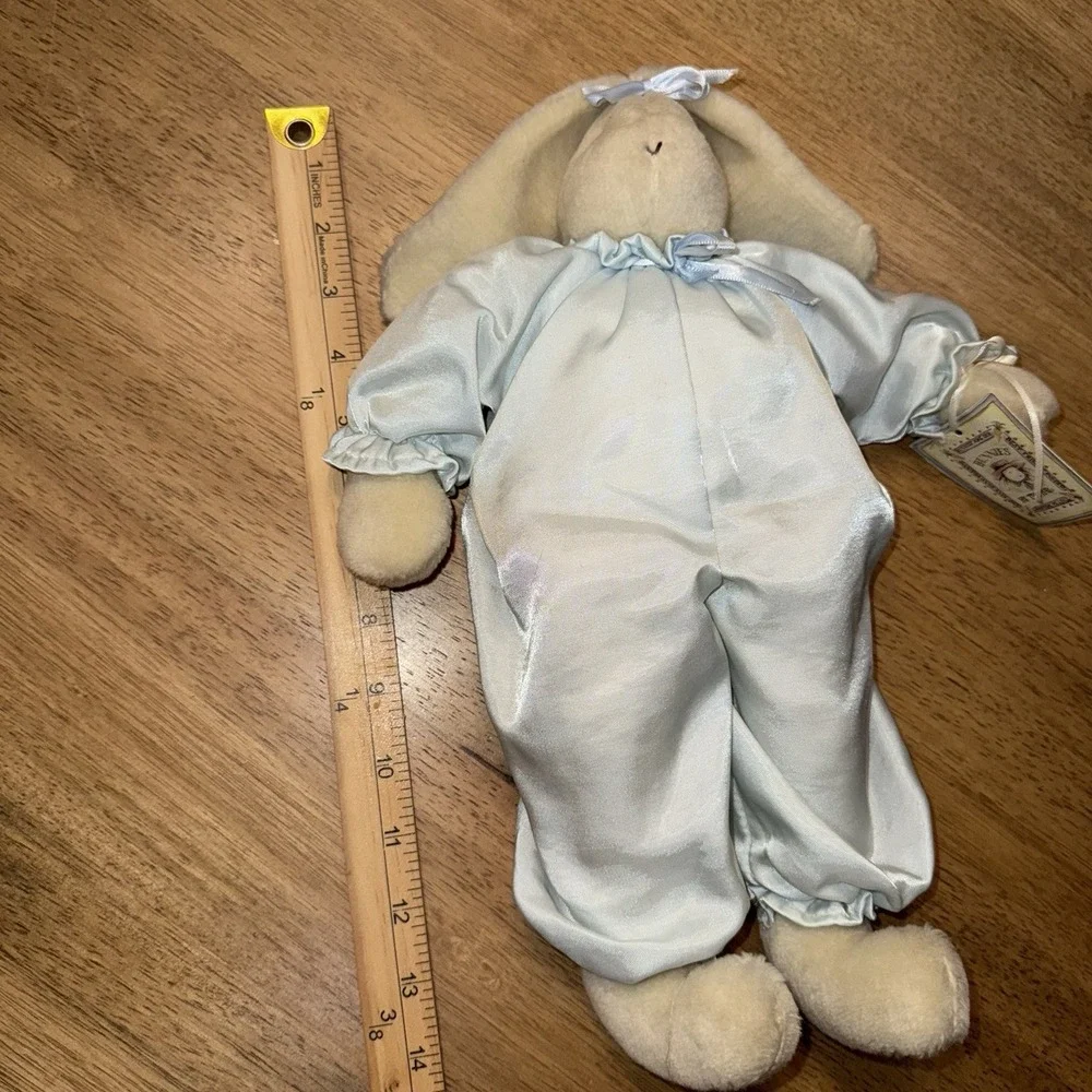 Bunnies by‎ the Bay Sweet Pea Excellent Condition 14